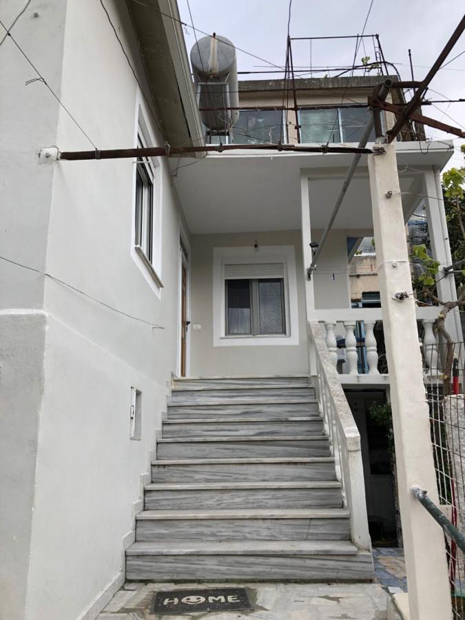 Villa Lili'S House Delvine Exterior foto