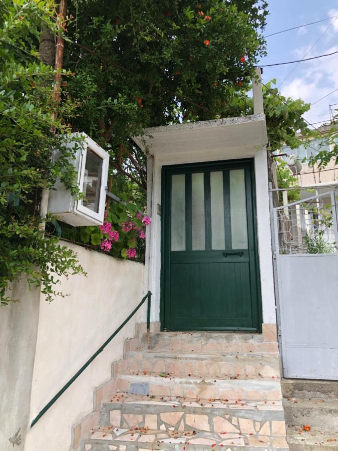 Villa Lili'S House Delvine Exterior foto